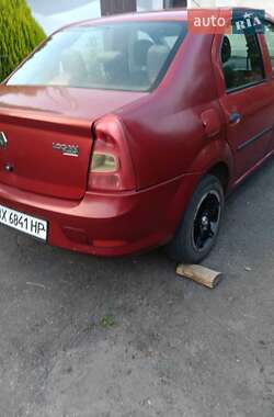 Седан Renault Logan 2010 в 