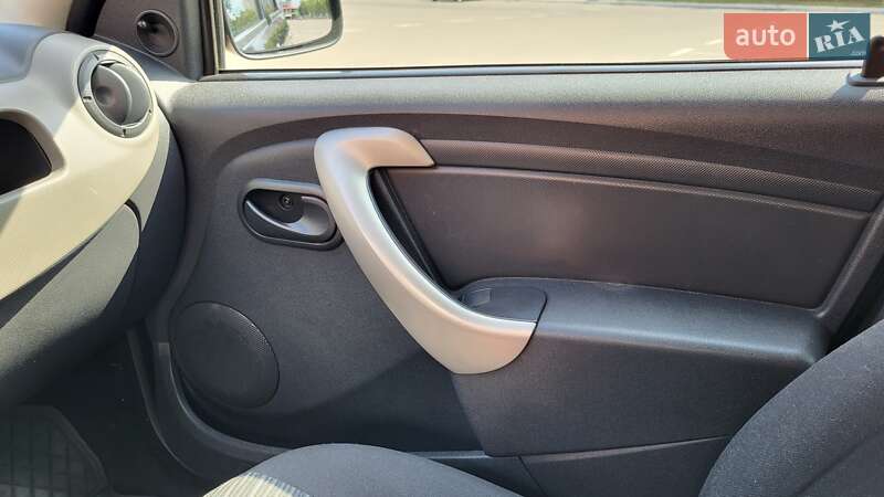 Седан Renault Logan 2012 в Броварах