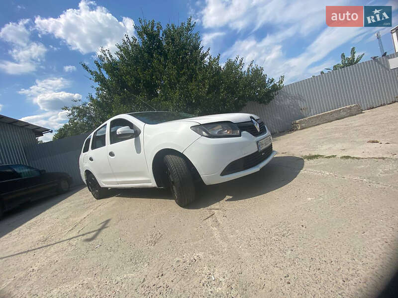 Універсал Renault Logan 2015 в Києві