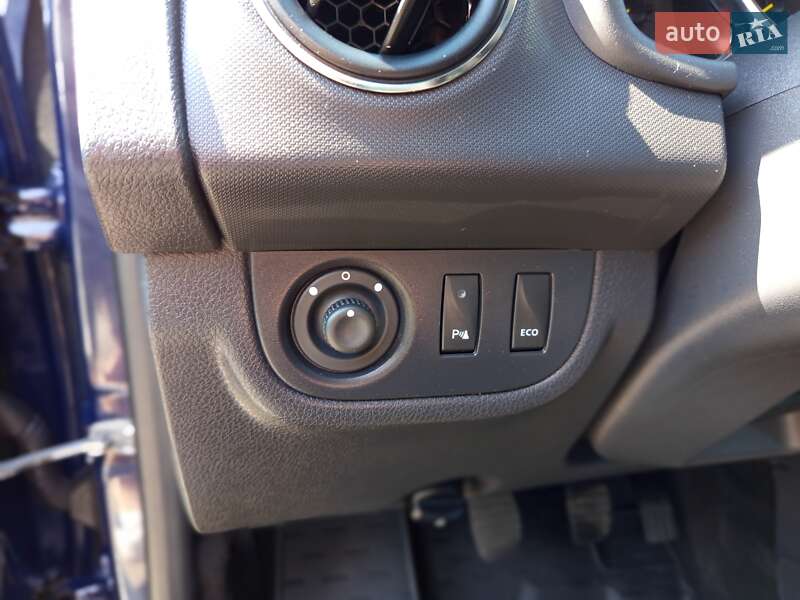 Седан Renault Logan 2020 в Киеве
