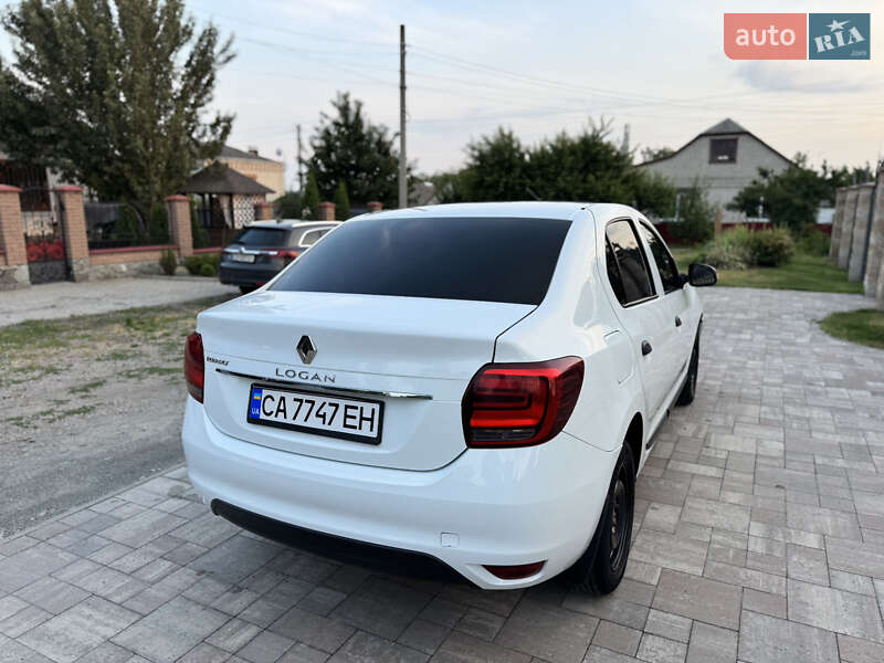 Седан Renault Logan 2017 в Умани