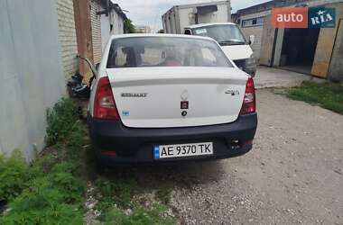 Седан Renault Logan 2010 в Запоріжжі