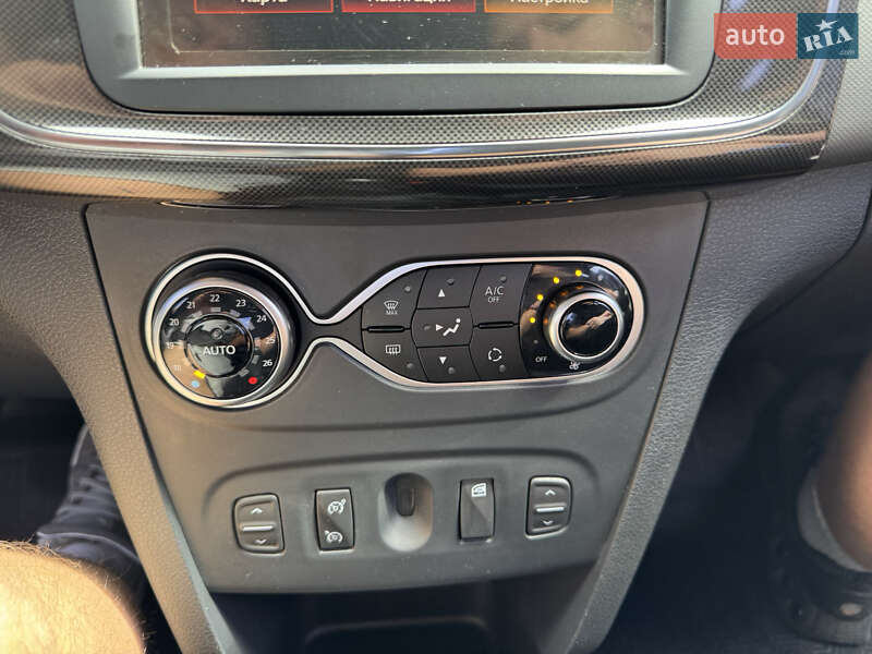 Седан Renault Logan 2020 в Днепре