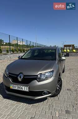 Седан Renault Logan 2013 в Одессе