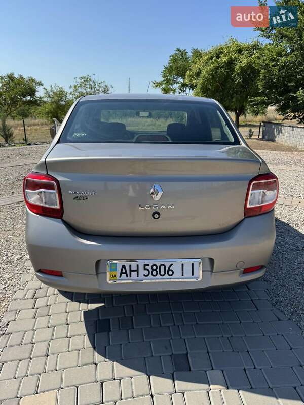 Седан Renault Logan 2013 в Одесі