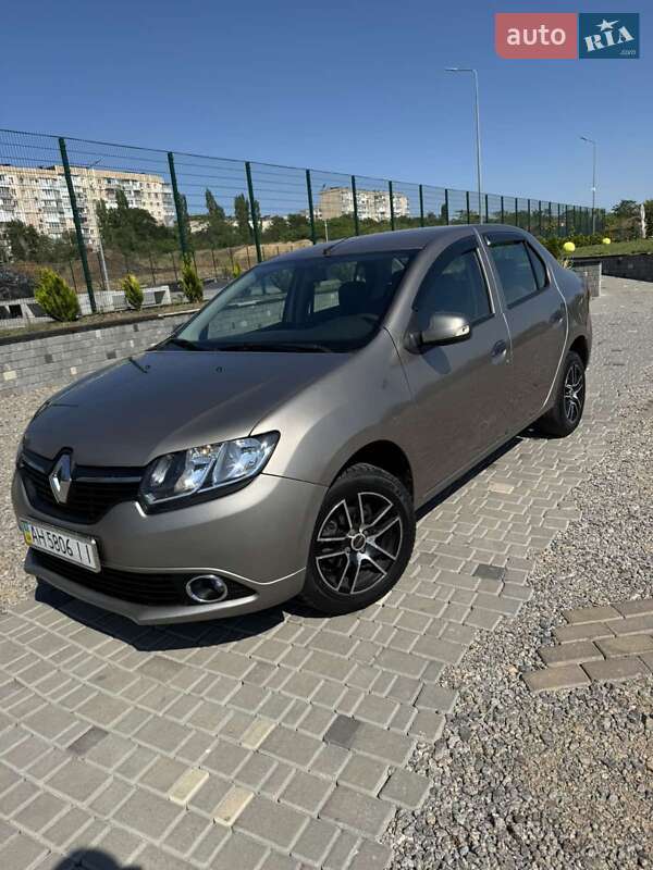 Седан Renault Logan 2013 в Одесі