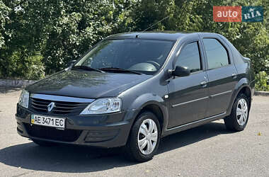 Седан Renault Logan 2009 в Запоріжжі