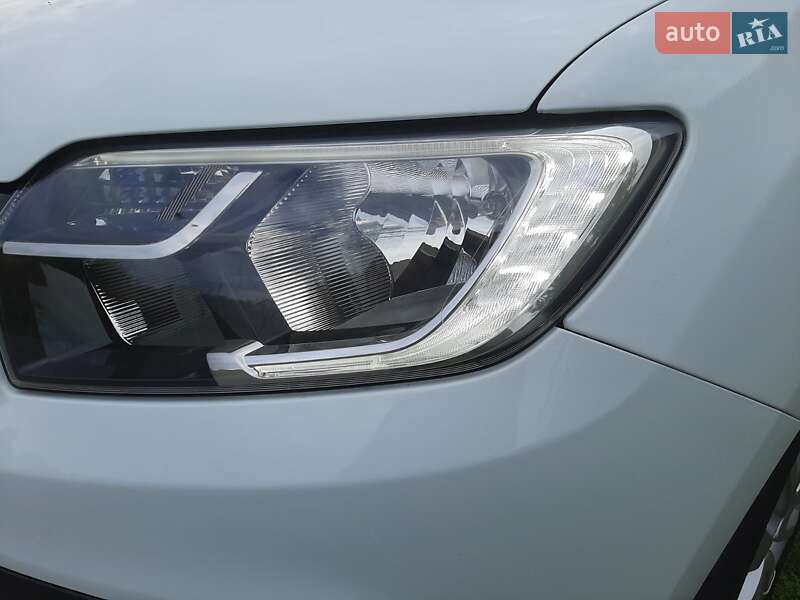 Седан Renault Logan 2019 в Миргороді