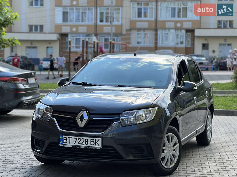 Renault Logan 2017