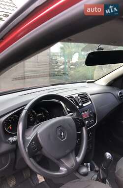 Седан Renault Logan 2013 в Делятине