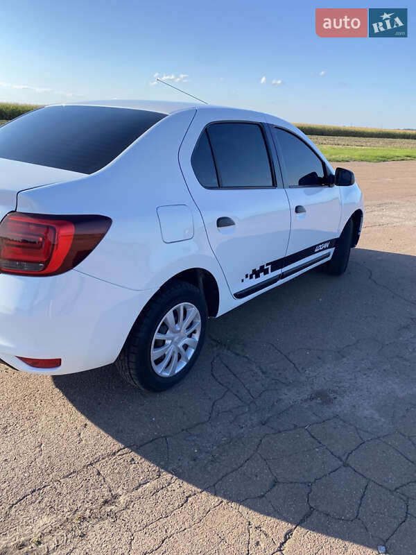 Седан Renault Logan 2019 в Бобровиці