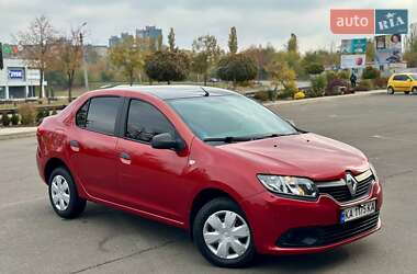 Седан Renault Logan 2016 в 