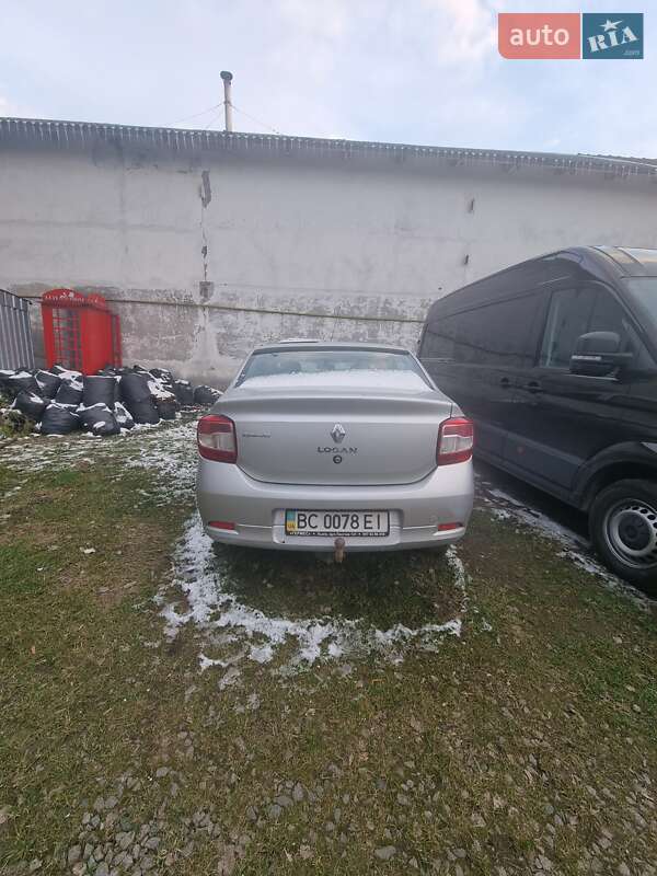 Renault Logan 2014