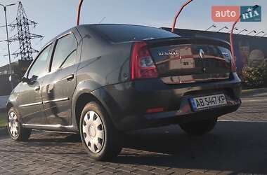 Седан Renault Logan 2012 в 
