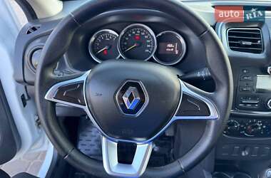 Седан Renault Logan 2021 в 