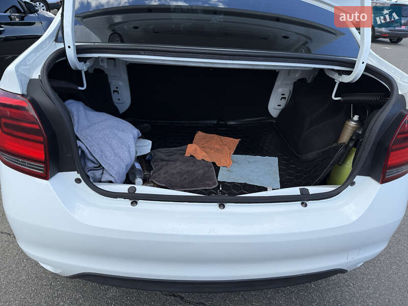 Седан Renault Logan 2021 в Яготине фото 9 Седан Renault Logan 2021 в Яготине