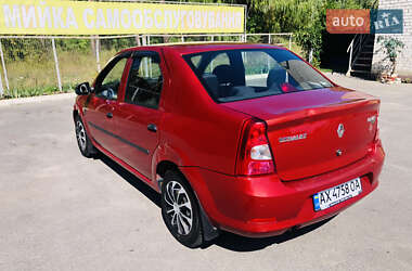Седан Renault Logan 2011 в 