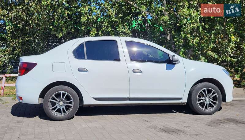 Седан Renault Logan 2019 в Днепре