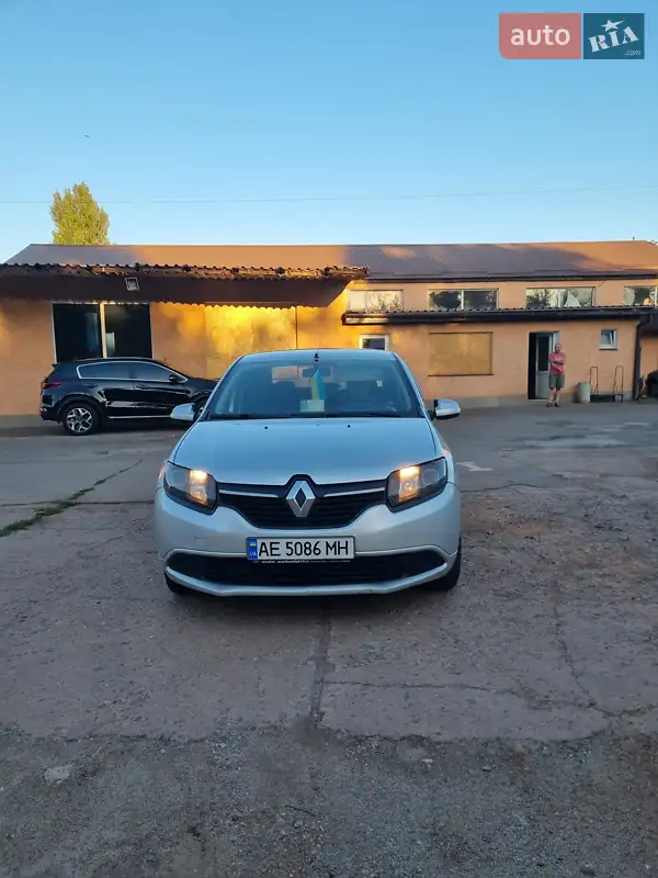 Renault Logan