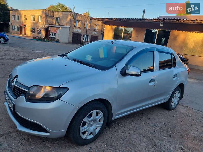 Седан Renault Logan 2013 в Кривом Роге