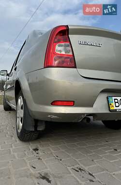 Седан Renault Logan 2011 в Львове