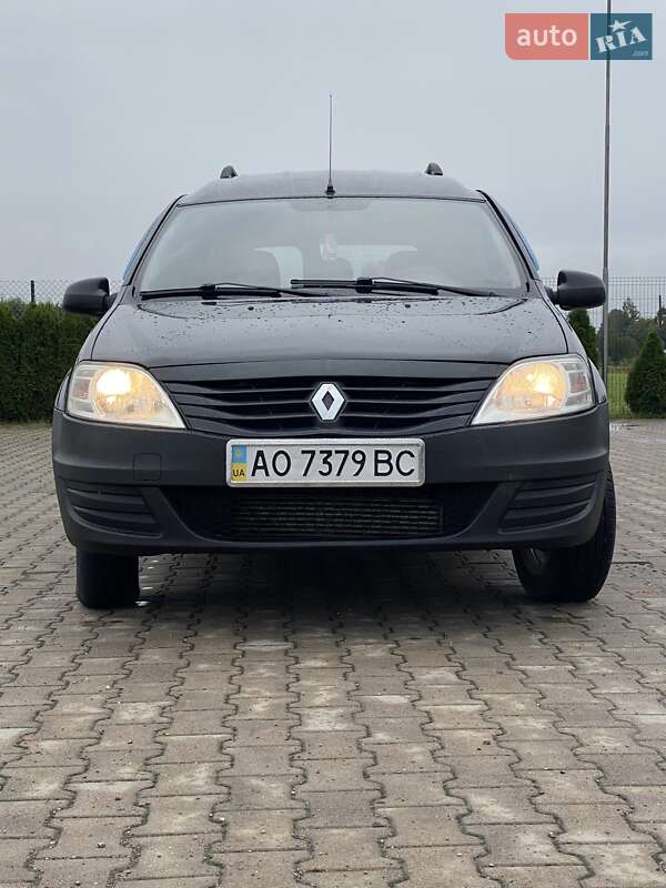 Универсал Renault Logan 2009 в Тячеве