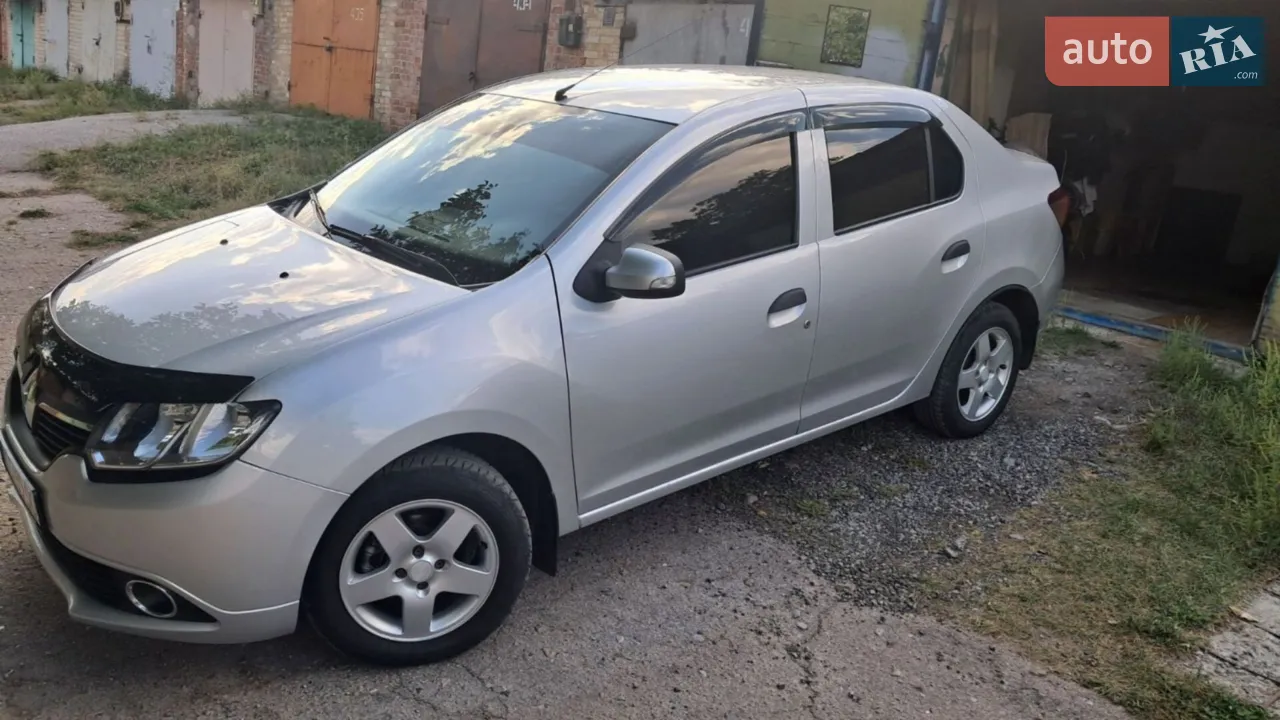 2014 Renault Logan - мініатюра 13
