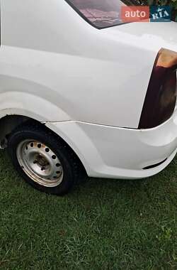 Седан Renault Logan 2011 в 