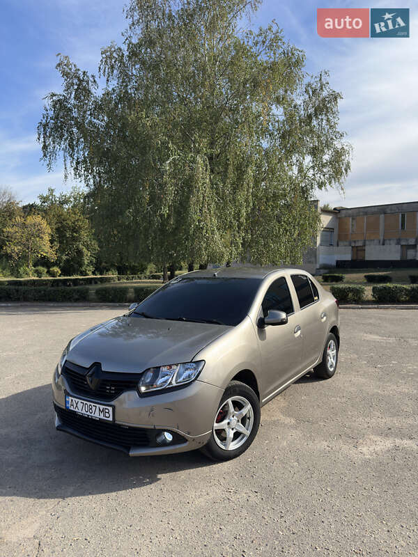 Renault Logan 2014