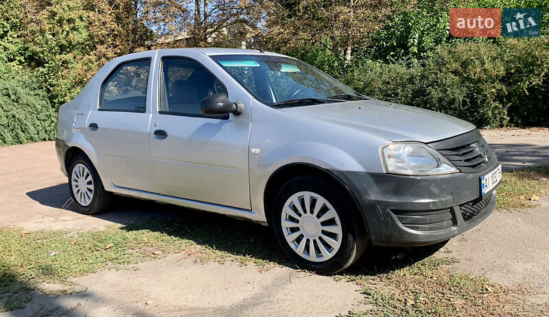 Седан Renault Logan 2011 в Переяславі