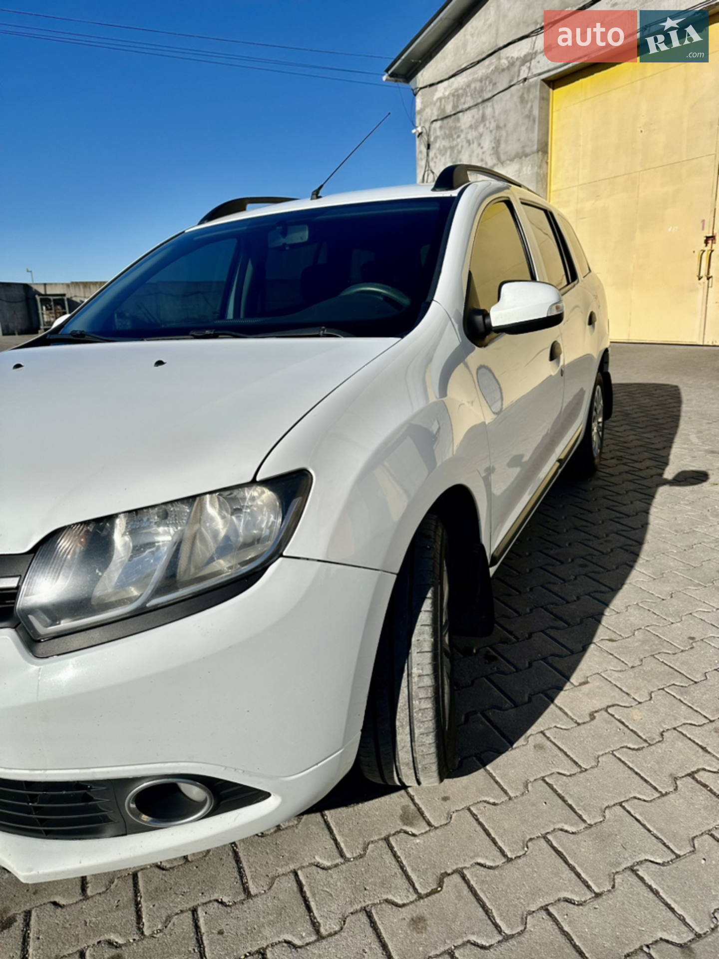 2016 Renault Logan - мініатюра 2