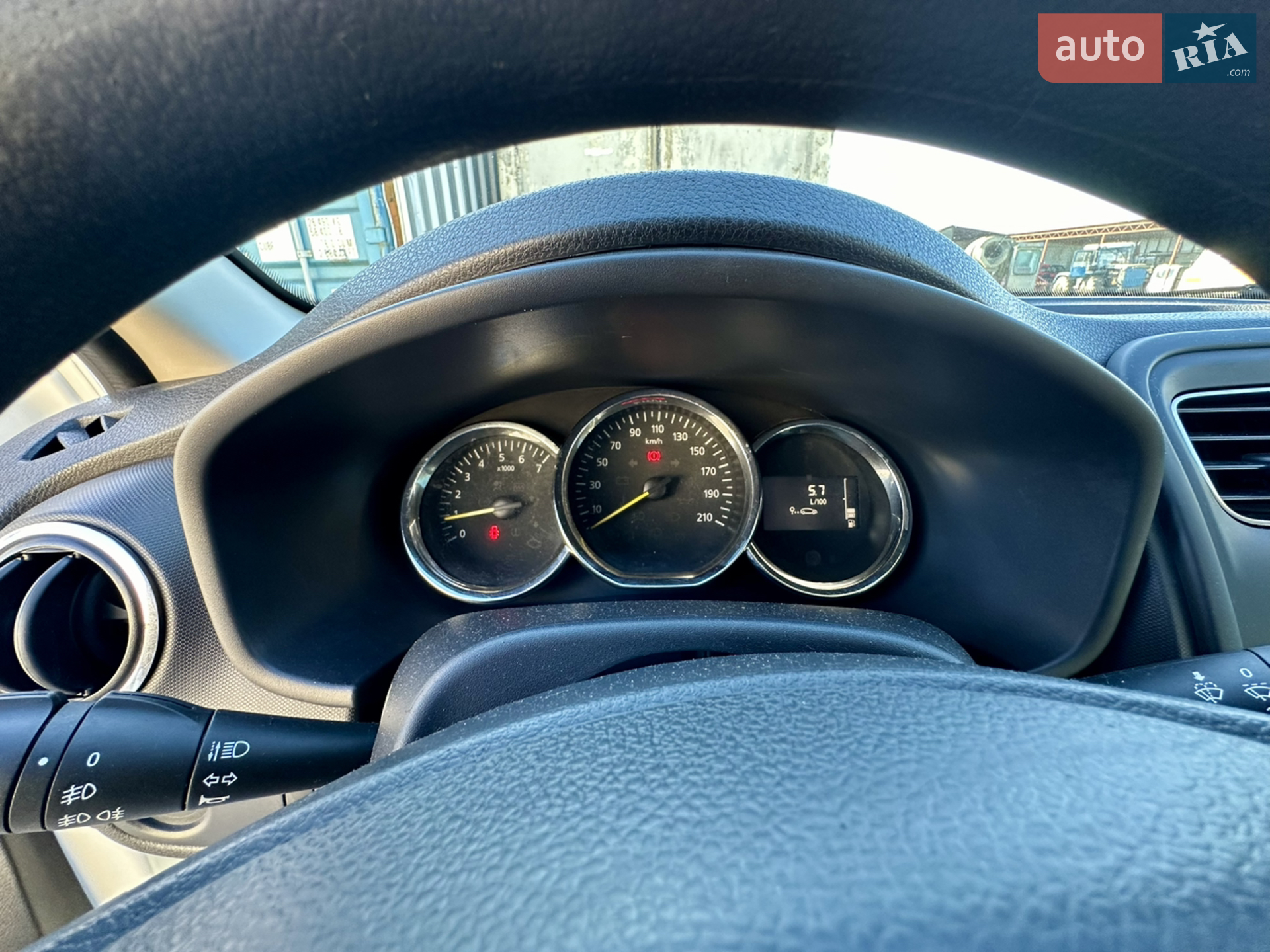 2016 Renault Logan - мініатюра 12