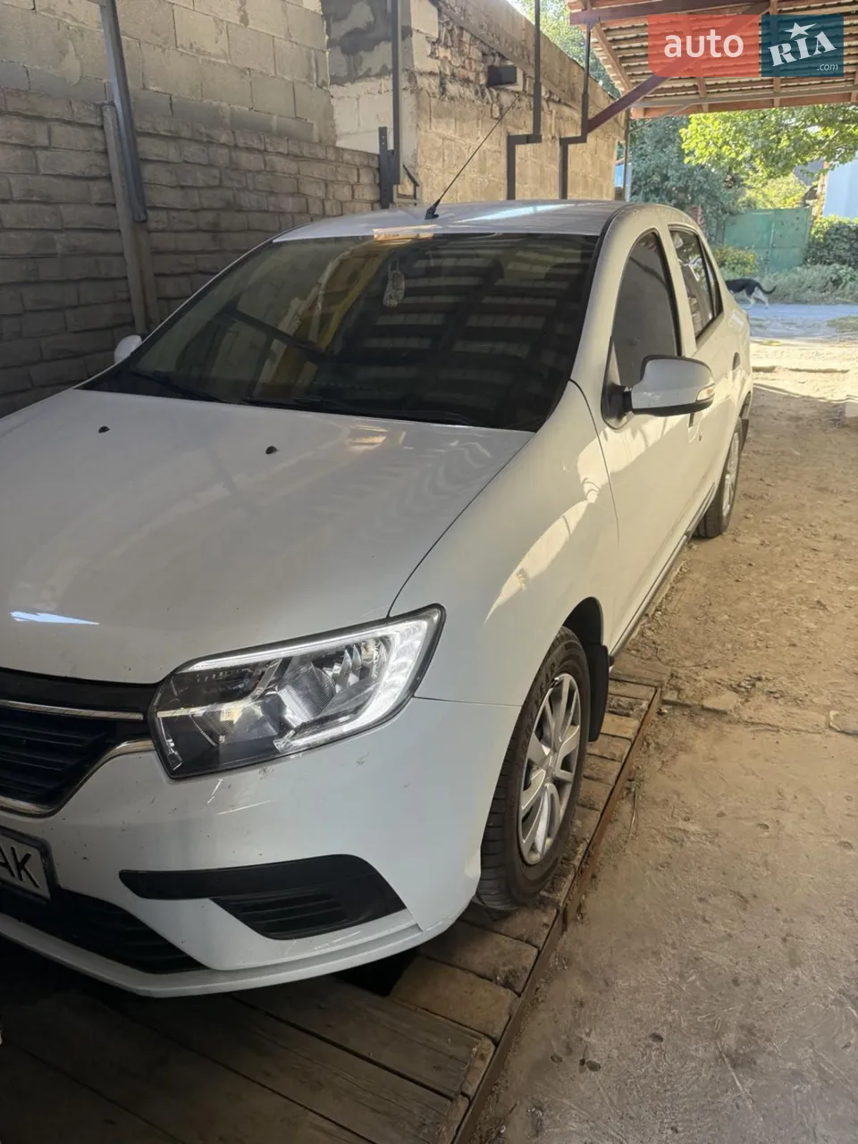 2020 Renault Logan - мініатюра 6