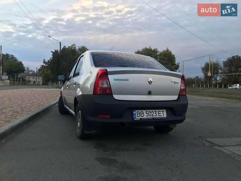 Седан Renault Logan 2010 в Измаиле фото 4 Седан Renault Logan 2010 в Измаиле