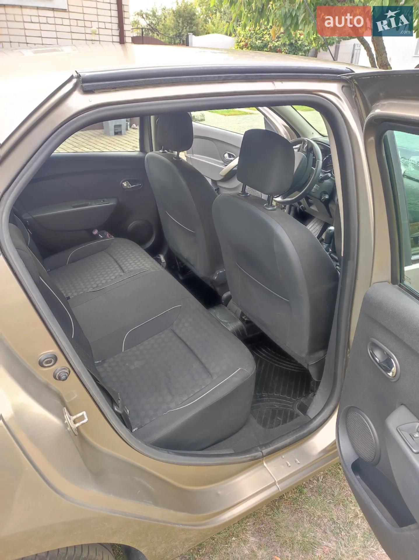 2013 Renault Logan - мініатюра 4