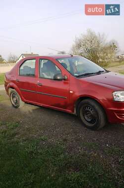Седан Renault Logan 2010 в 