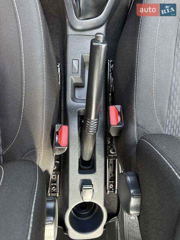 Седан Renault Logan 2019 в Києві