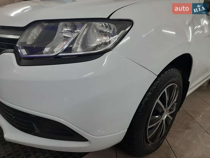 Седан Renault Logan 2013 в Боярке фото 35 Седан Renault Logan 2013 в Боярке