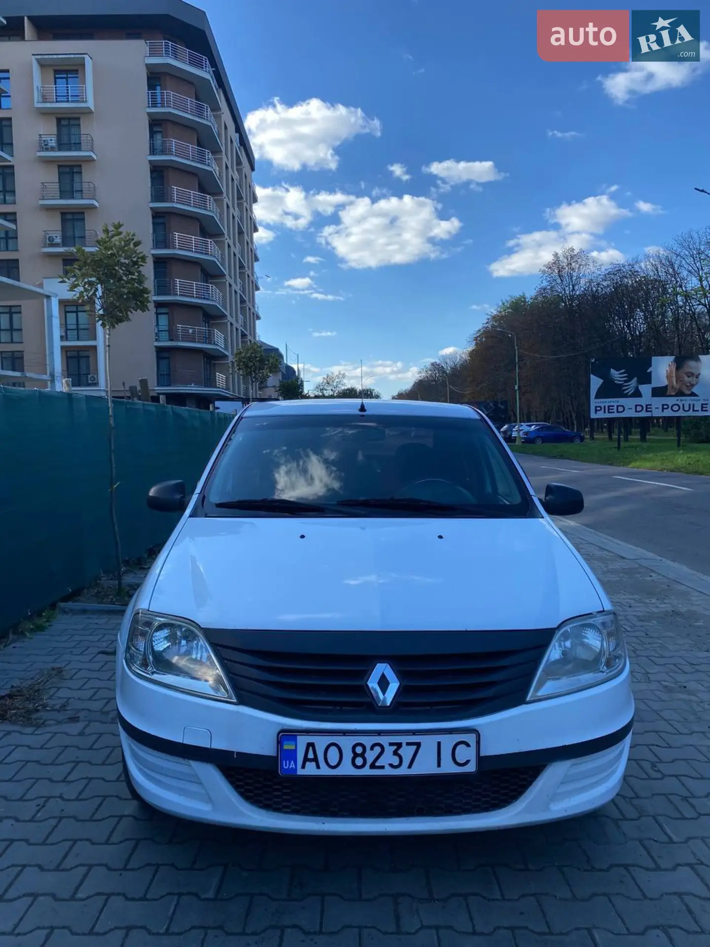2011 Renault Logan - мініатюра 6