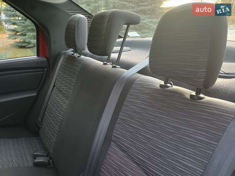 Седан Renault Logan 2011 в Харькове фото 14 Седан Renault Logan 2011 в Харькове