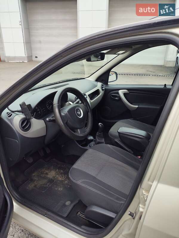 Седан Renault Logan 2012 в Днепре фото 6 Седан Renault Logan 2012 в Днепре
