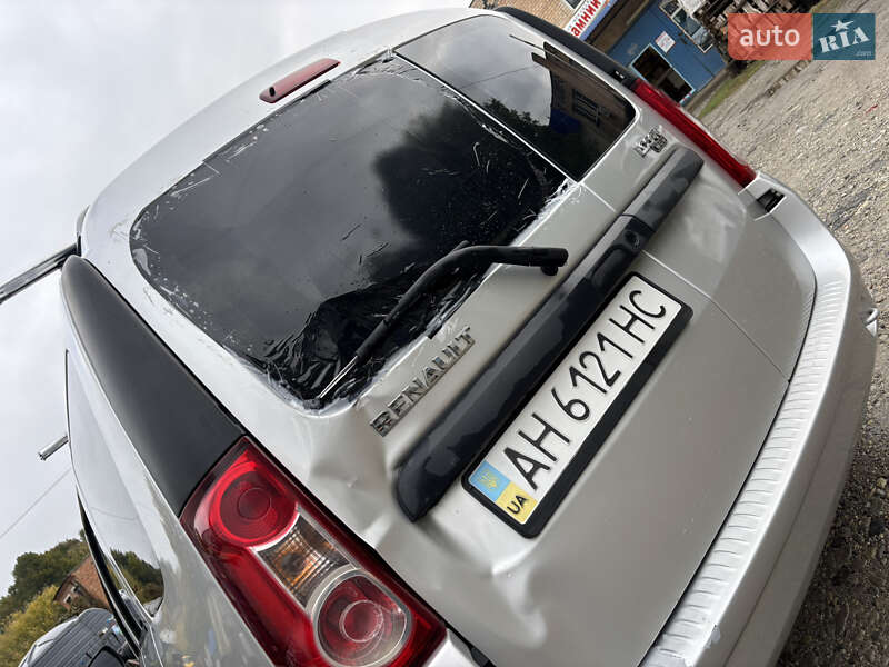 Універсал Renault Logan 2010 в Кам'янець-Подільському фото 15 Універсал Renault Logan 2010 в Кам'янець-Подільському