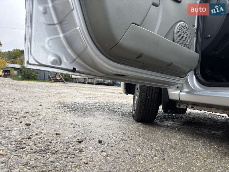 Універсал Renault Logan 2010 в Кам'янець-Подільському фото 26 Універсал Renault Logan 2010 в Кам'янець-Подільському