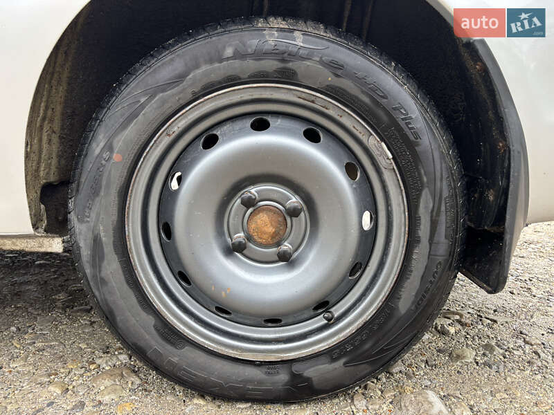 Універсал Renault Logan 2010 в Кам'янець-Подільському фото 55 Універсал Renault Logan 2010 в Кам'янець-Подільському