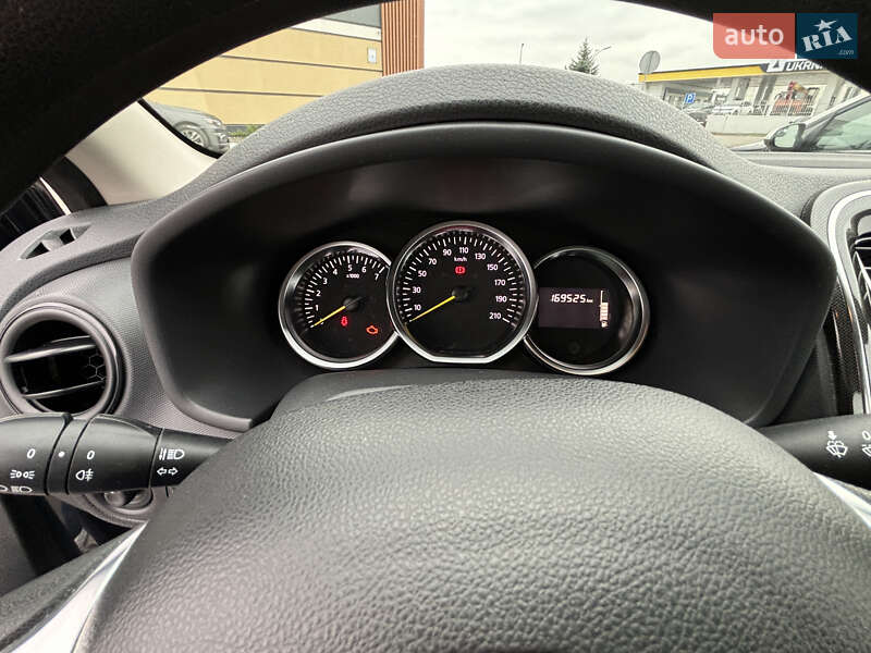 Седан Renault Logan 2020 в Киеве фото 11 Седан Renault Logan 2020 в Киеве