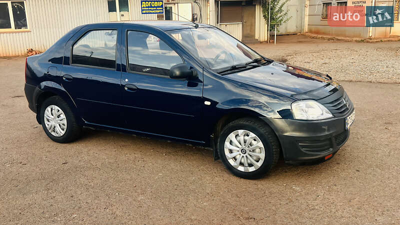 Седан Renault Logan 2013 в Кривом Роге фото 7 Седан Renault Logan 2013 в Кривом Роге