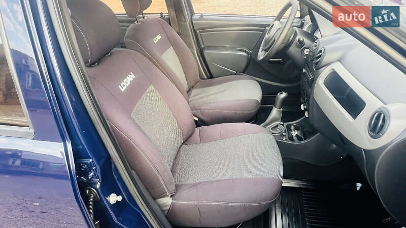 Седан Renault Logan 2013 в Кривом Роге фото 12 Седан Renault Logan 2013 в Кривом Роге