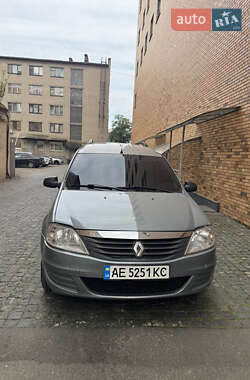 Универсал Renault Logan 2010 в Днепре Универсал Renault Logan 2010 в Днепре