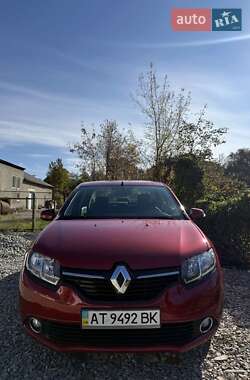 Седан Renault Logan 2013 в Надворной