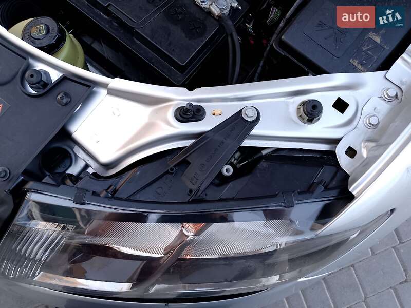 Седан Renault Logan 2013 в Одессе фото 5 Седан Renault Logan 2013 в Одессе